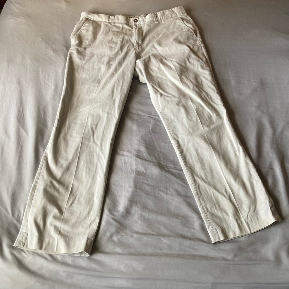 Ariat Performance Khaki Mens Size 38x32 Workwear Grip Waist Chino